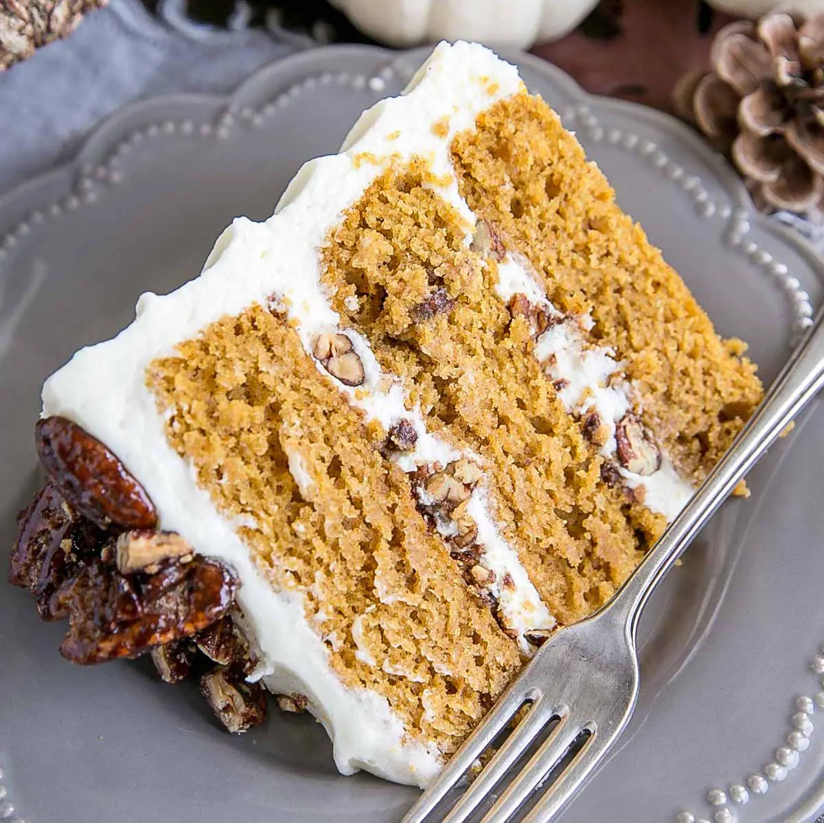 Gâteau à la Citrouille et Noix de Pécan Caramélisées